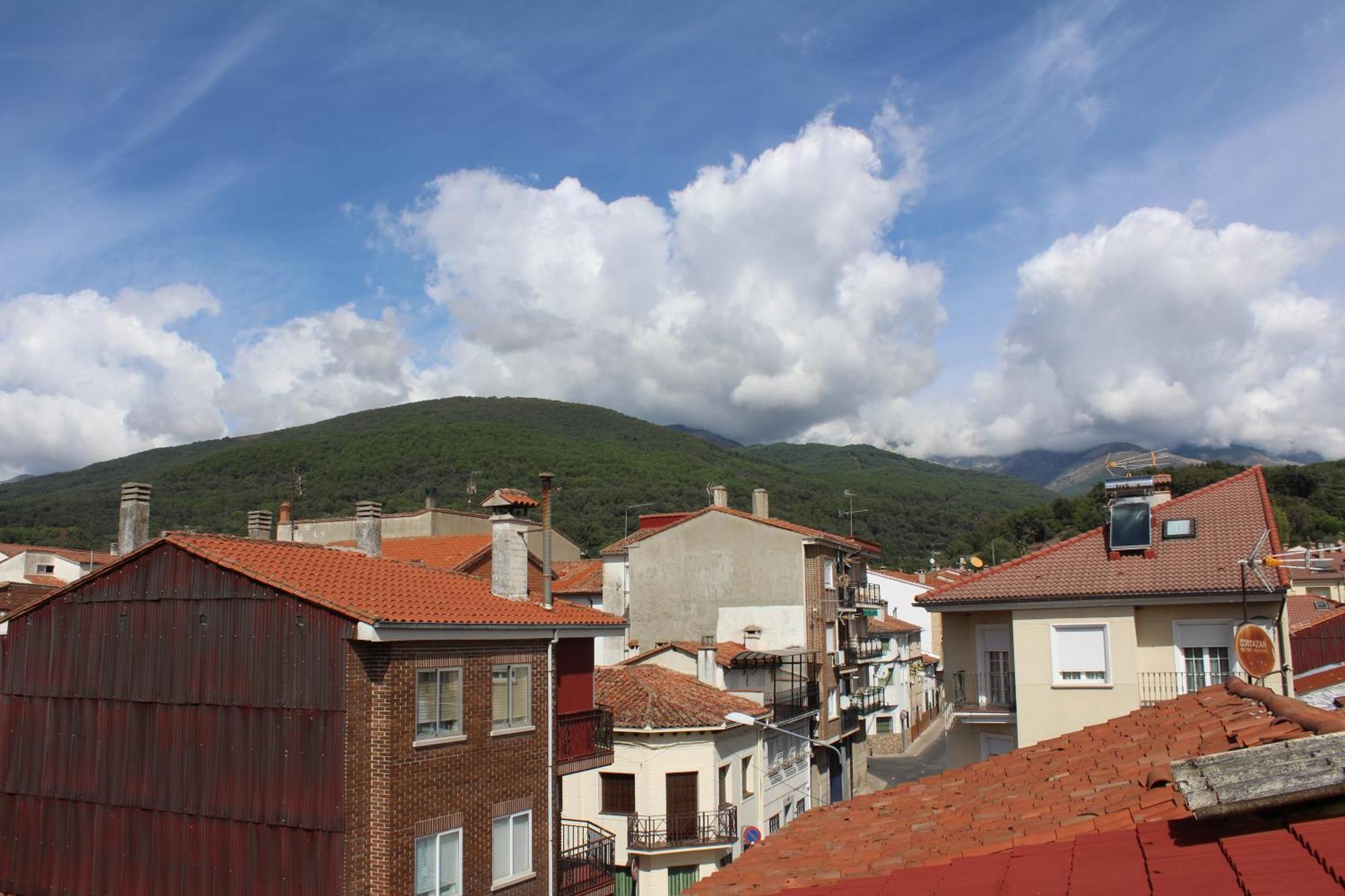 Atico Aires De Gredos Lejlighed Candeleda Eksteriør billede
